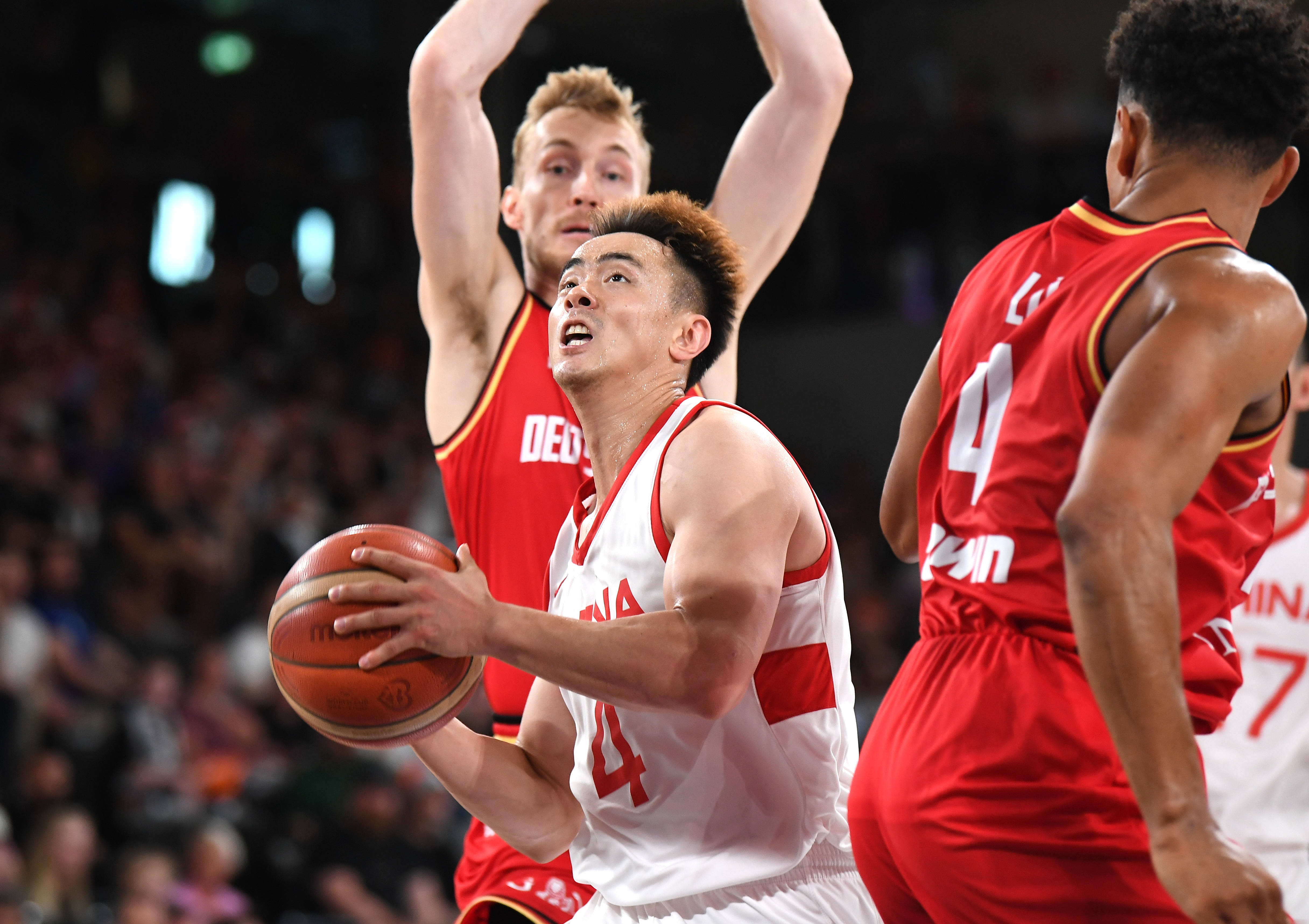 九游体育-中国男篮结束NBA夏联征程三场比赛输了104分(中国男篮将参加nba夏季联赛)