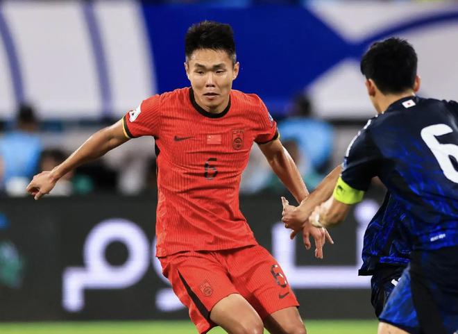 国足东亚杯23人预测：年轻球员为主，多位置是新人，王的简单介绍