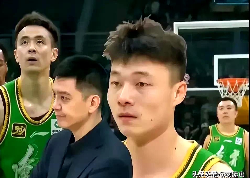 包含反转来得太突然！辽篮真的已经在和克里斯谈合同，杨鸣是真大度啊的词条