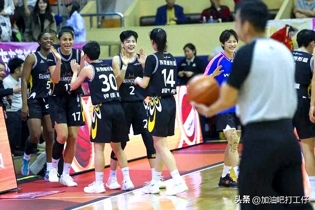 内蒙古女篮力挽狂澜，实力再展的简单介绍